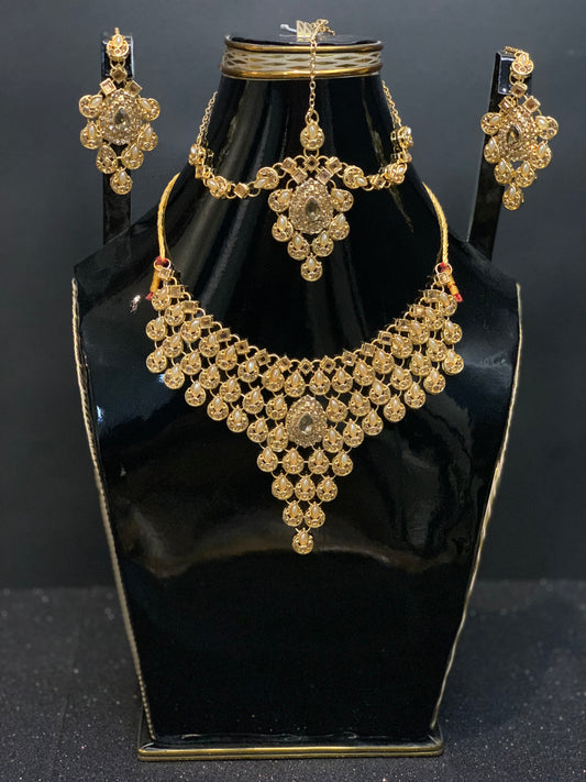 Imported Golden Necklace Set With White Stones (4 Pieces) [BS-3004]